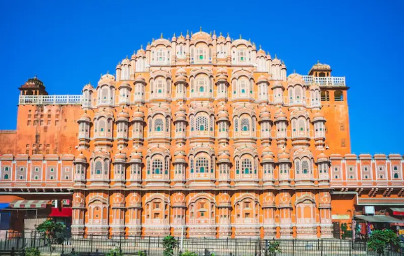  Tours packages in India